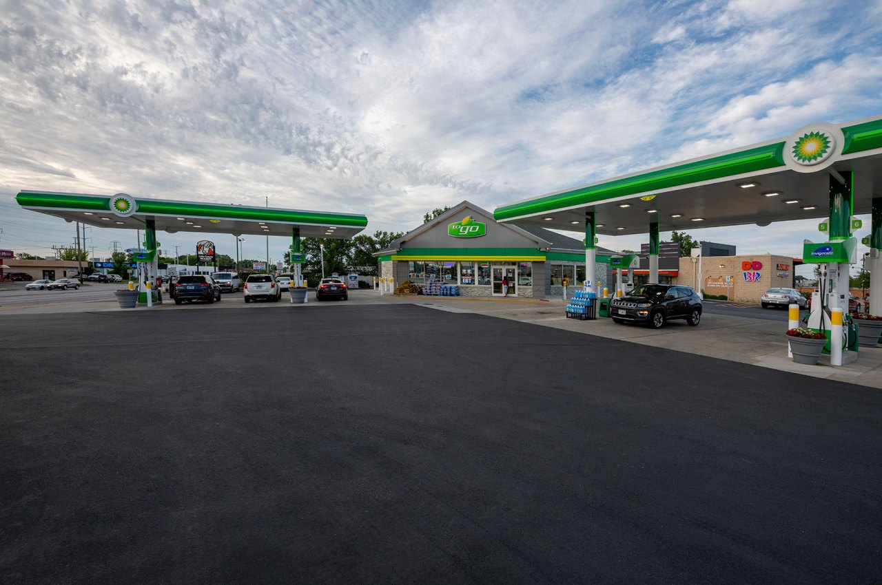 BP Gas Station in Waukegan