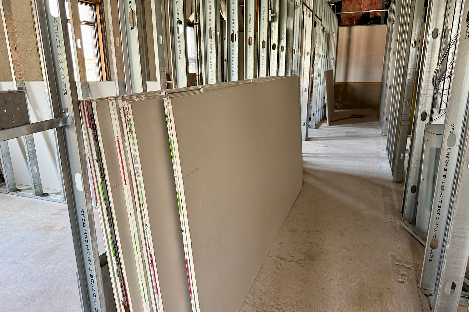 Commercial Builders News 4570