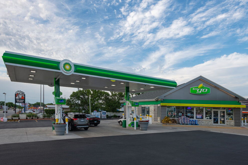 COMMERCIAL ADDITION AT BP GAS STATION IN WAUKEGAN